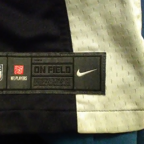 Women's small BENGALS  NFL NIKE Jersey - Picture 4 of 4